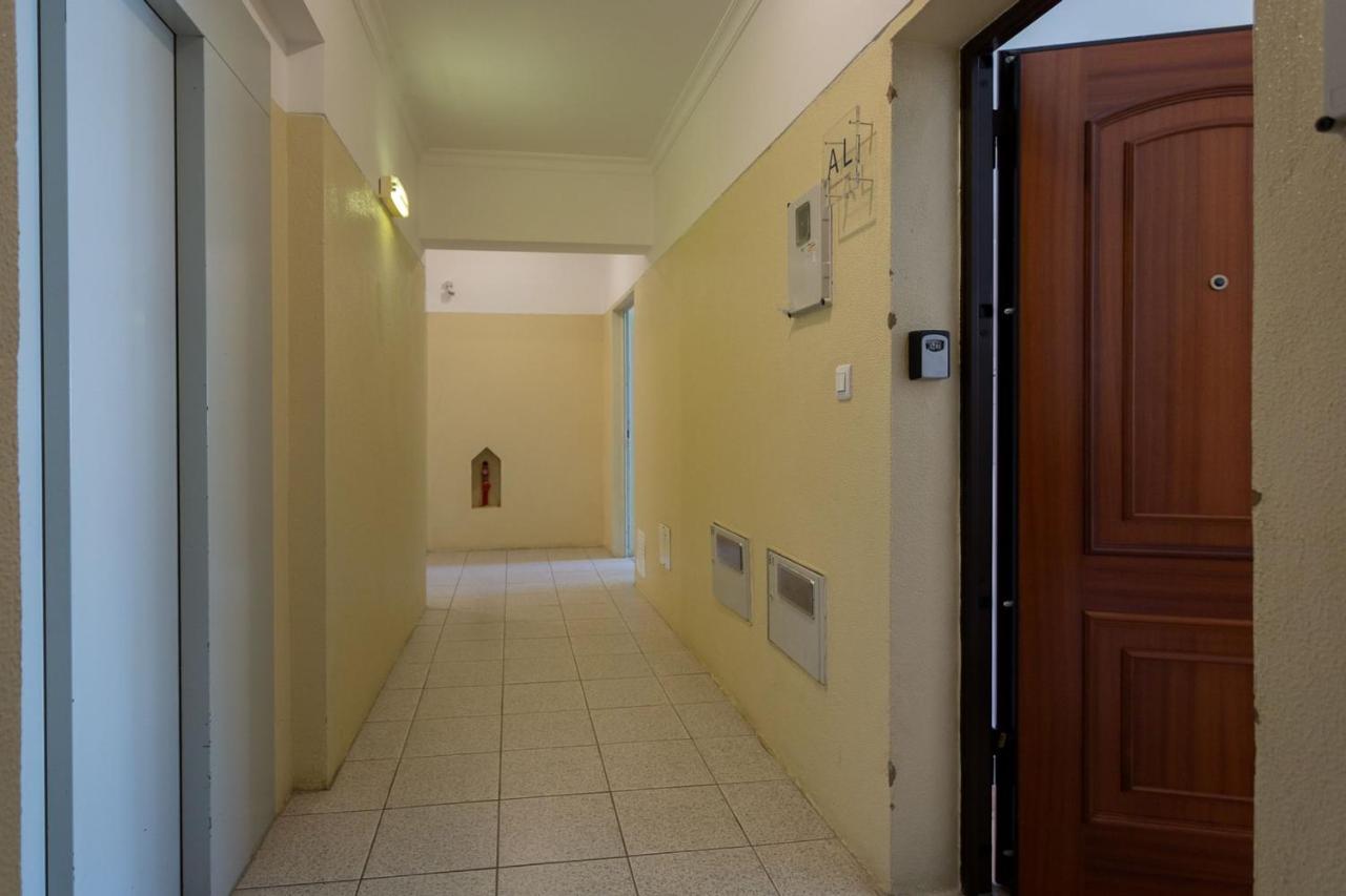 Light & Comfy Apartment W/ Pool & Balcony By Lovelystay Portimao Exterior photo